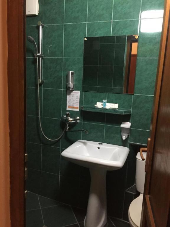 Piano Hotel Tbilisi Ngoại thất bức ảnh
